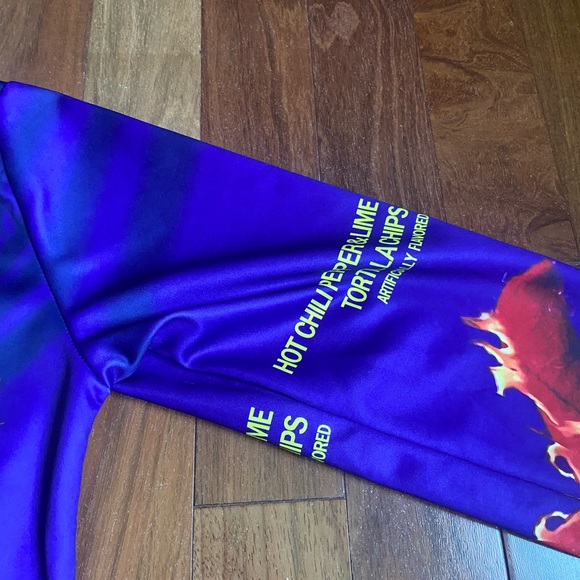 Takis and Hot Cheeto Hoodies Mens Small - Picture 7 of 8